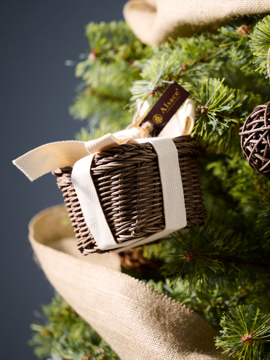 アルティザナ オーナメント【écru】27p 柊